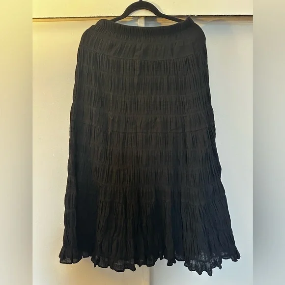 Long Black Women's Skirt - Picture 1 of 5